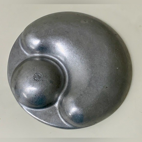 Vintage Wilton Armetale Snowman Solid Pewter Chip & Dip Tray Plate Snack Platter - Picture 6 of 16